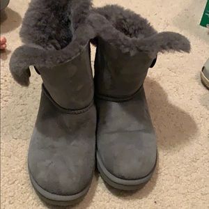 Ugg gray boot sz 8
